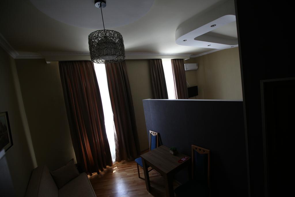 Hotel Almi アハルツィヘ 部屋 写真