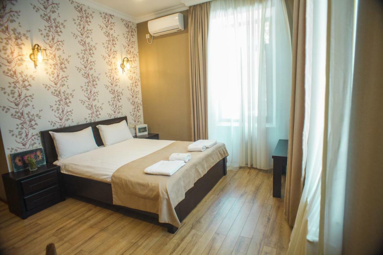 Hotel Almi アハルツィヘ エクステリア 写真